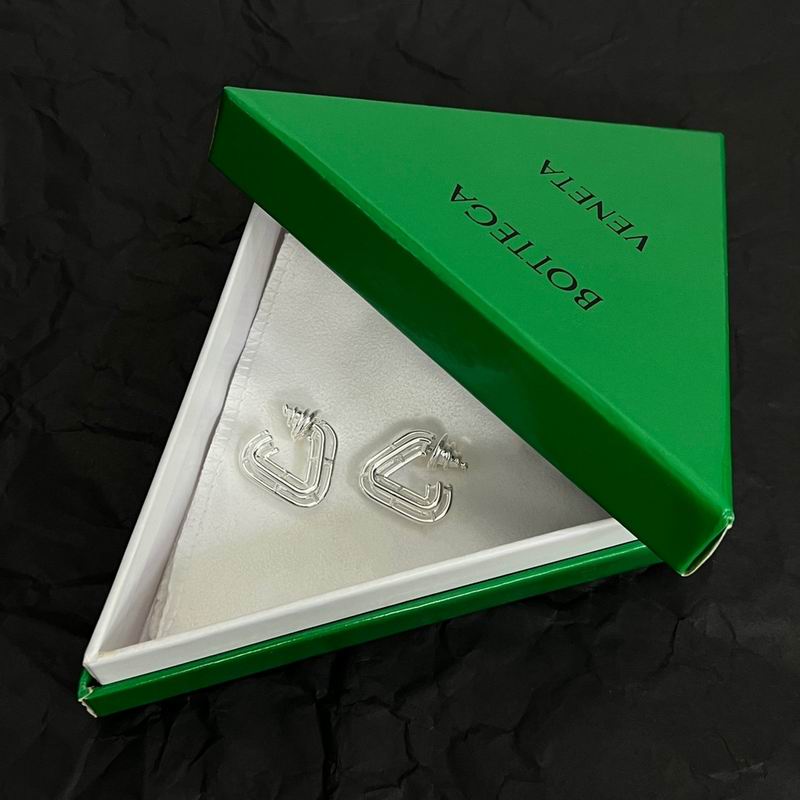 BV Earring 06lyx207